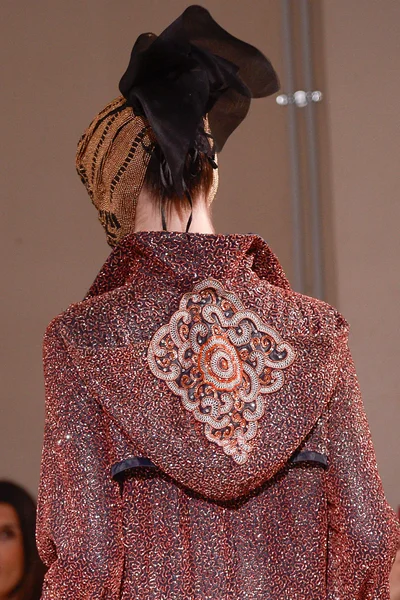 Look 37